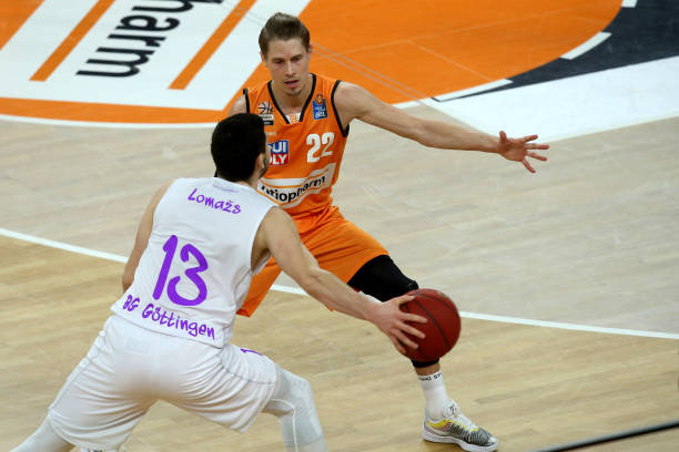 罗尔费斯在 罗尔费斯在