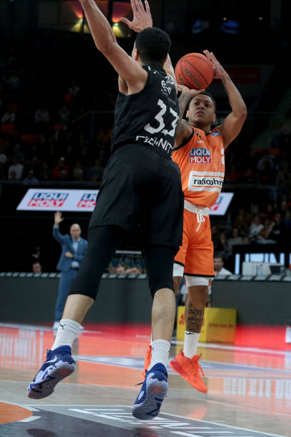 面对强队时 面对强队时