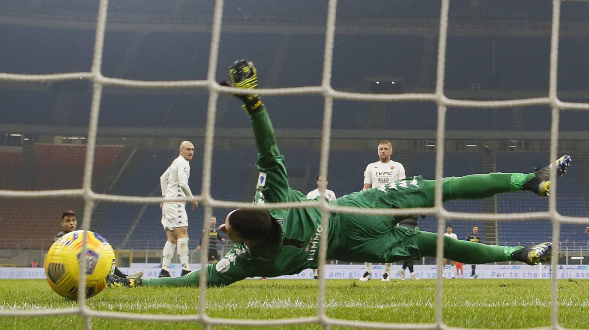 支球队的策 支球队的策