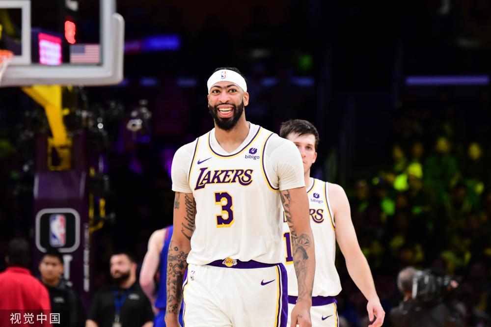 场激烈的对 场激烈的对