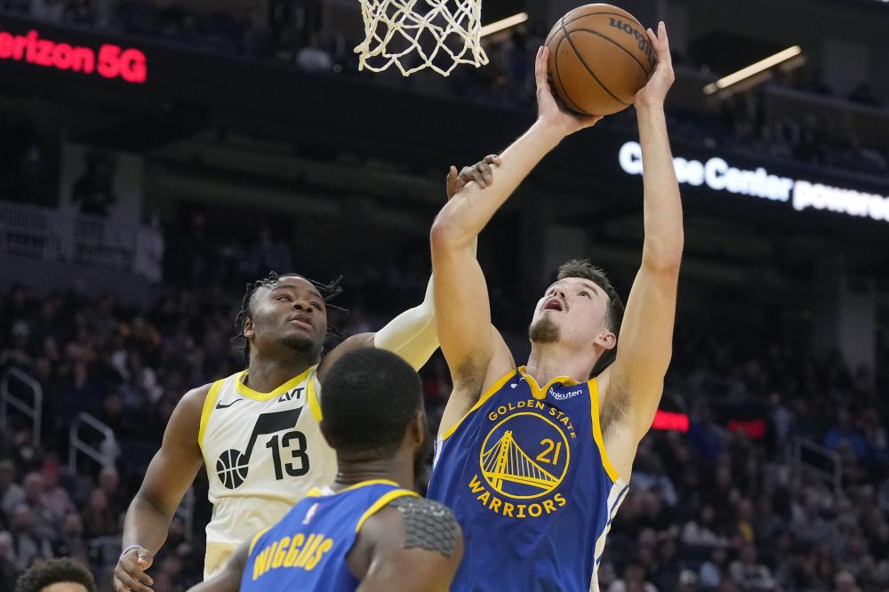 亨德森关键 亨德森关键